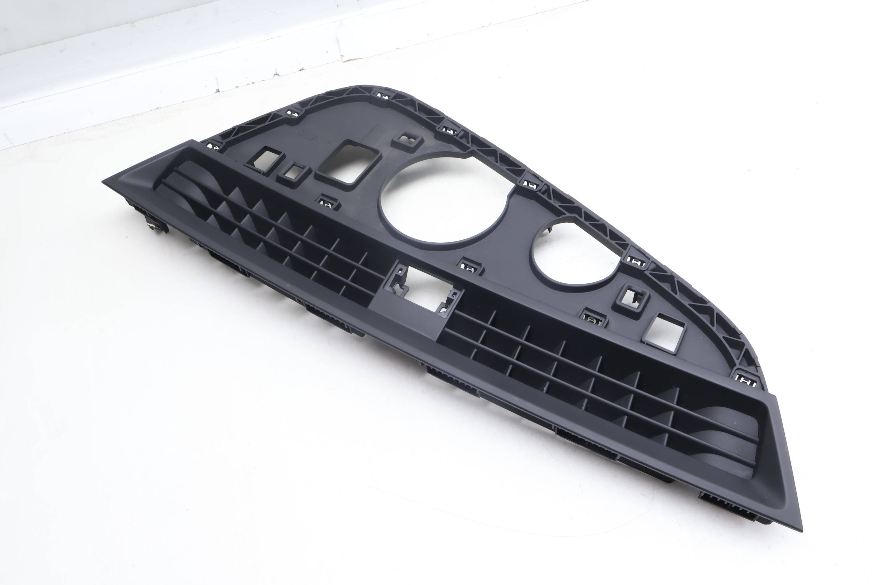 Upper Center Dash Air Vent Bracket 8W1819635B