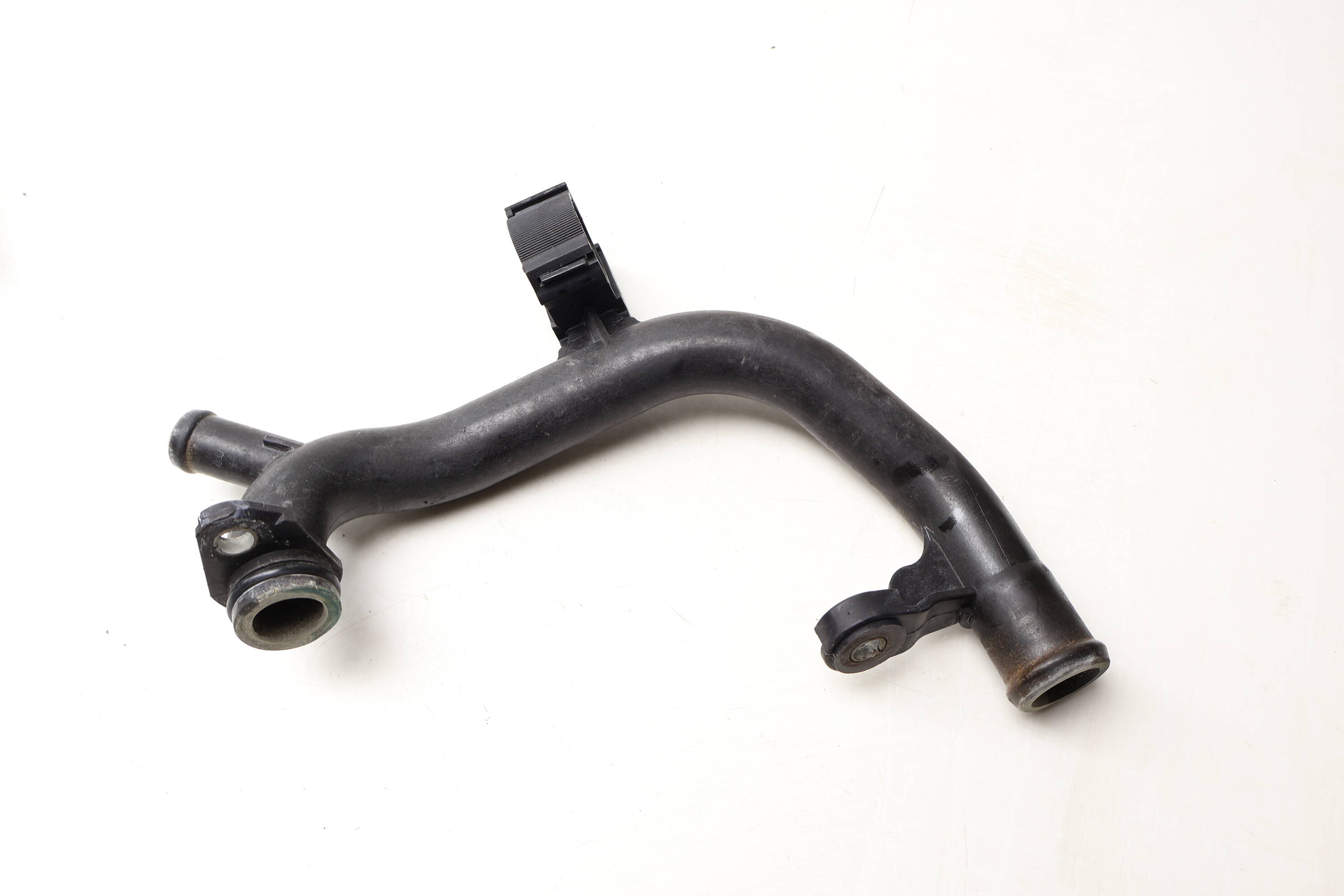 Coolant Hose / Tube / Line 06J121065F