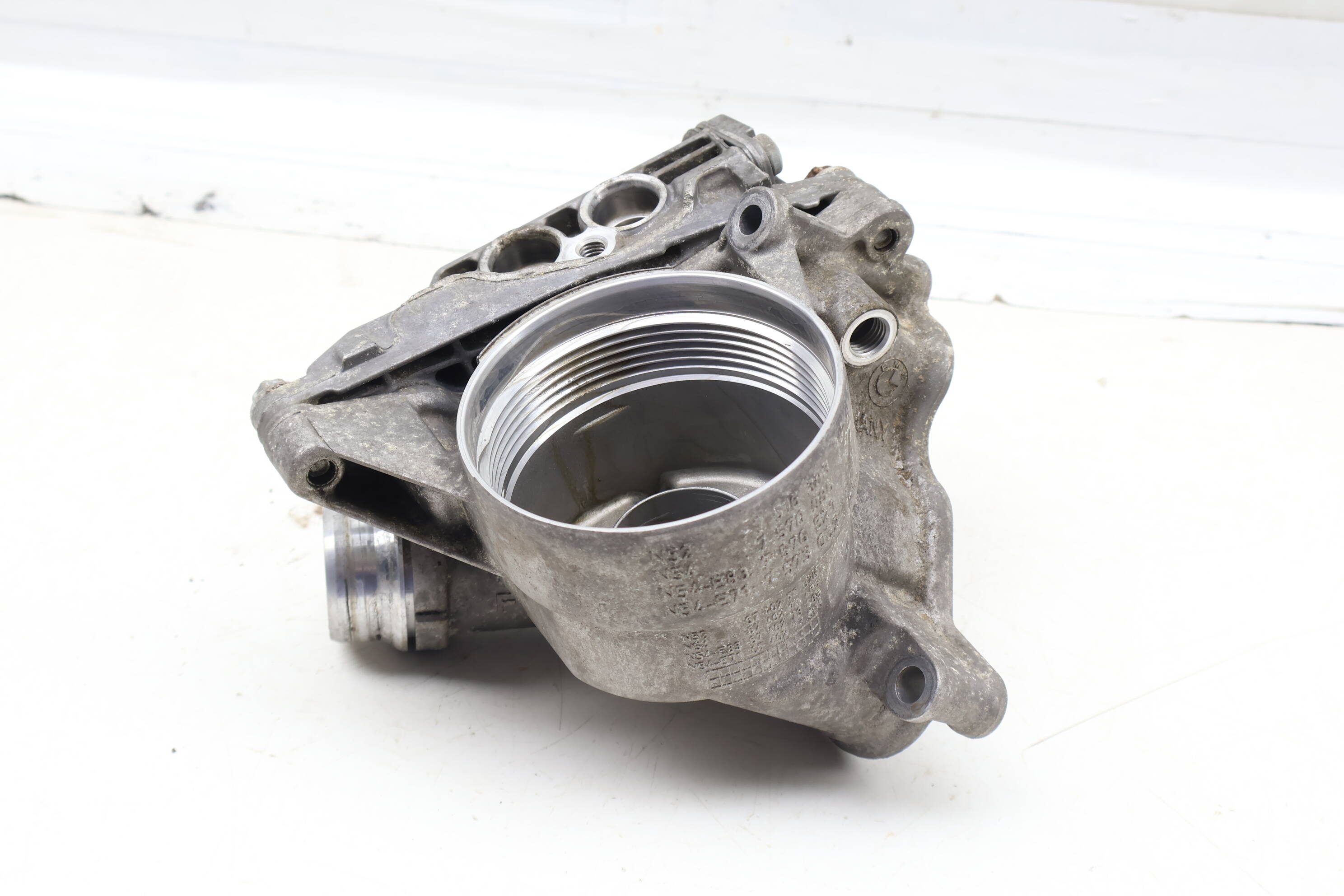 Engine Oil Filter Housing 11428637812