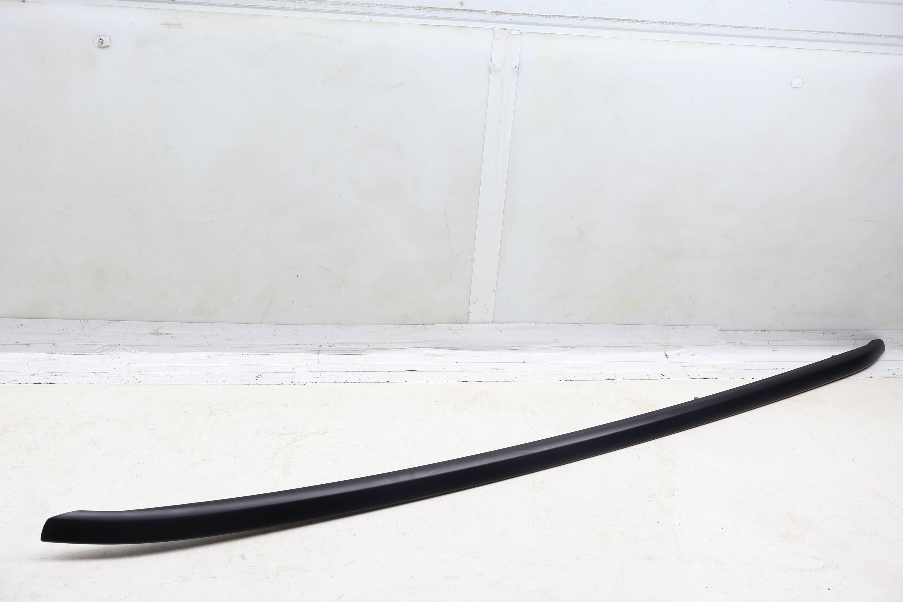 Roof Rack Rail 4M8860022D