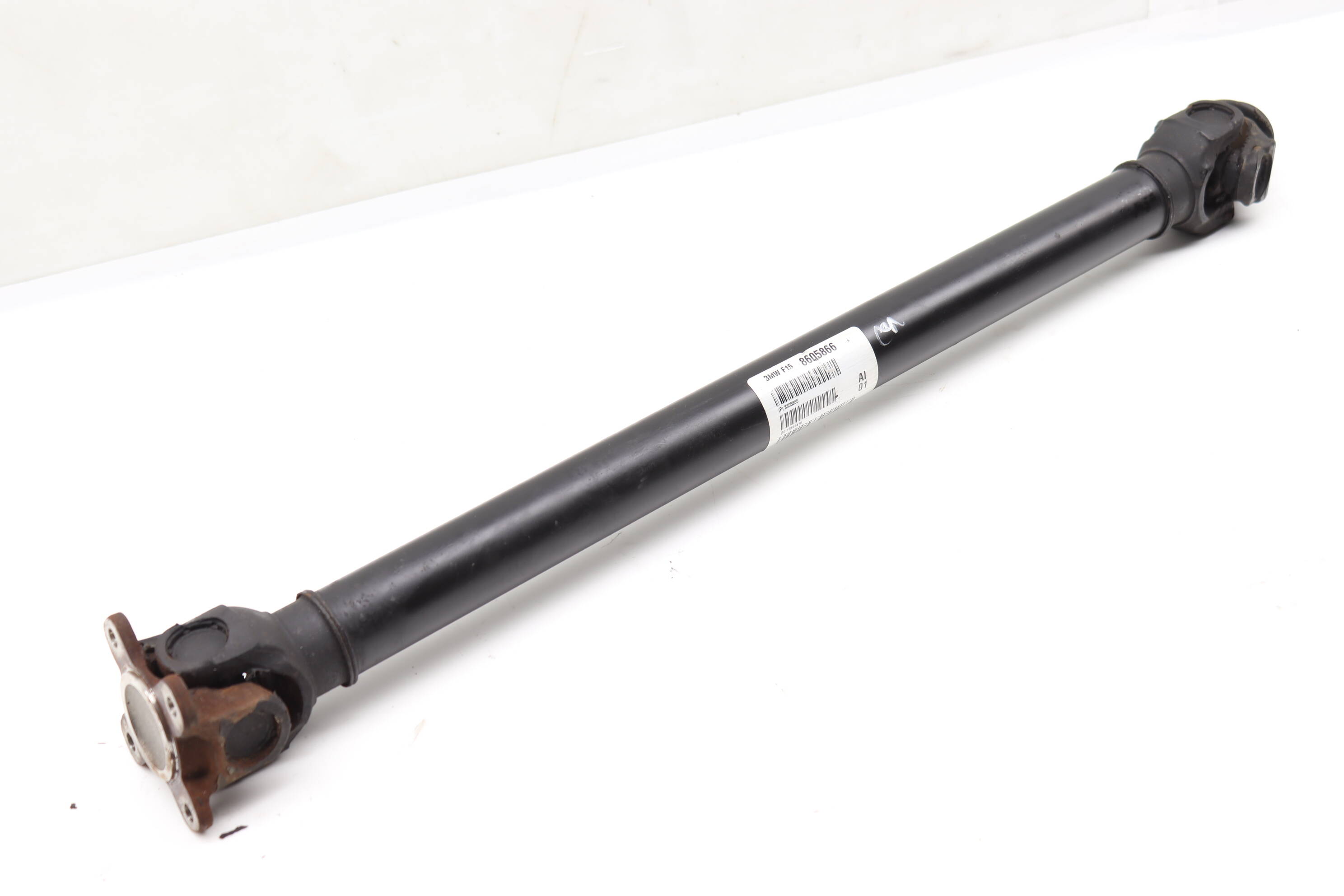 BMW Front Driveshaft / Propeller Shaft (X5, X6) 26208605866 BMW Front Driveshaft / Propeller Shaft (X5, X6) 26208605866