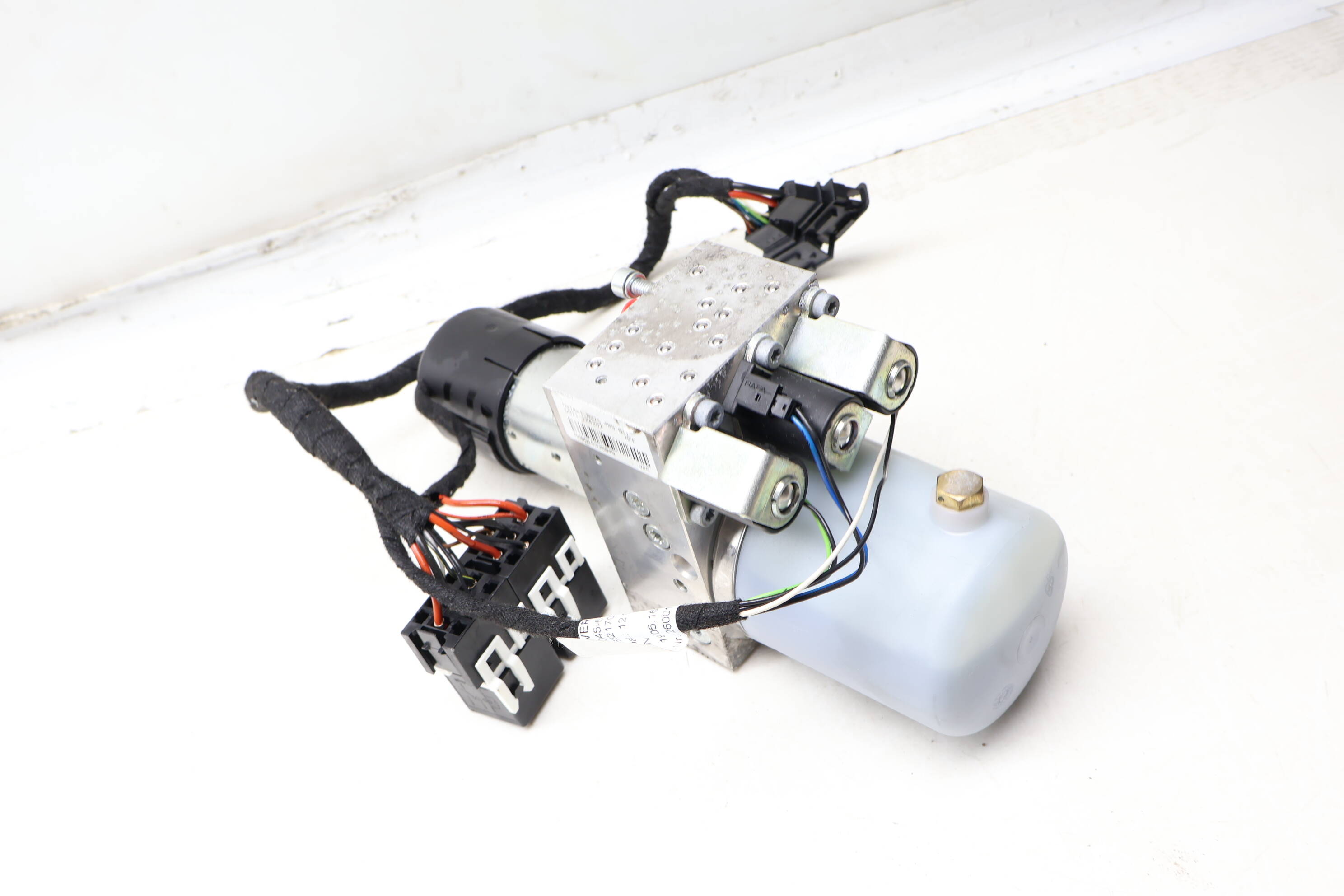 Convertible Top Hydraulic Pump 8V7871791