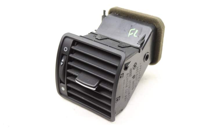 Dash Air Vent 4D0820902E main product photo
