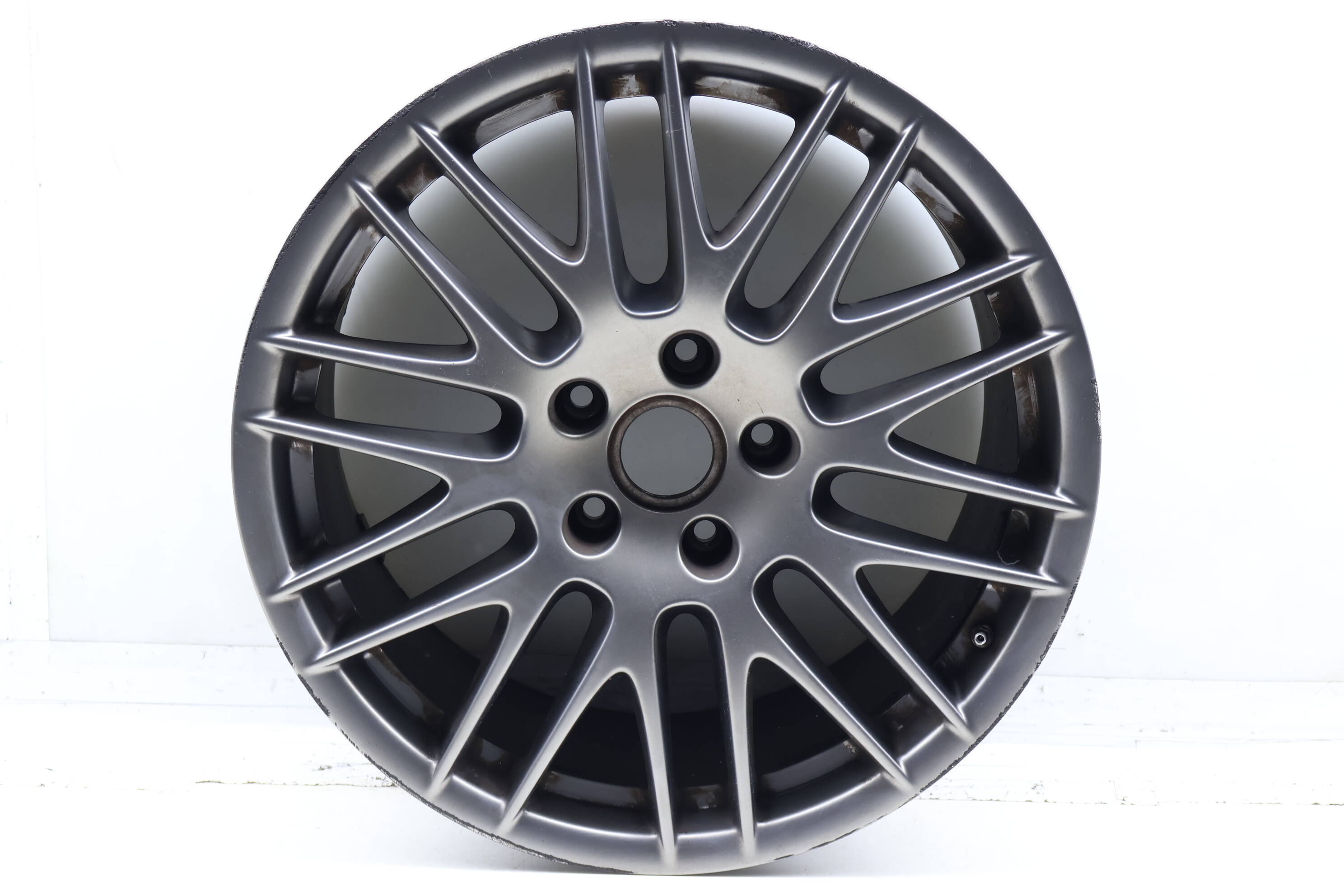 20" Inch Alloy Wheel / Rim (10-Spoke) 7P5601025N 95836215100