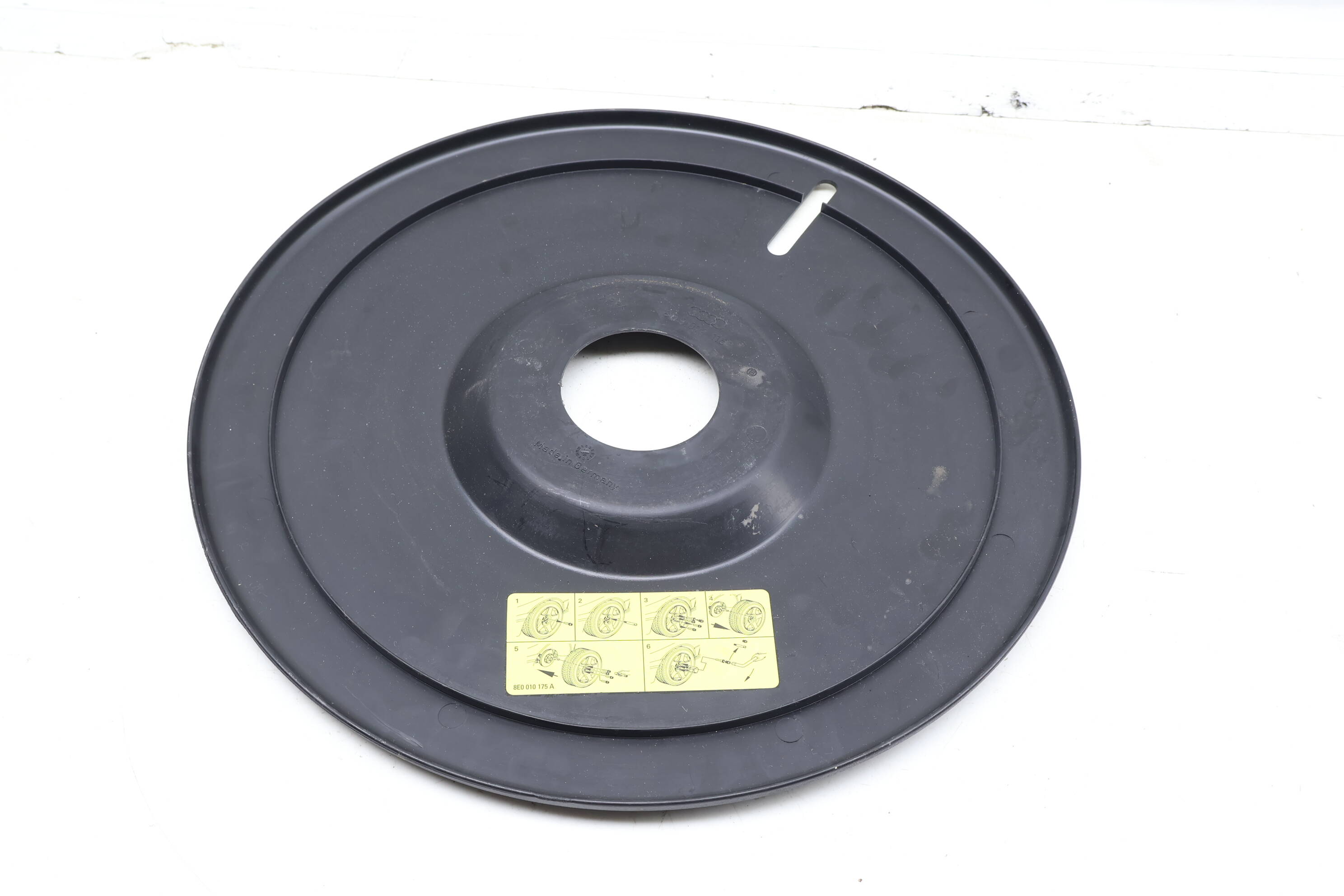 Spare Tire / Tool Kit Cover 8D9012116