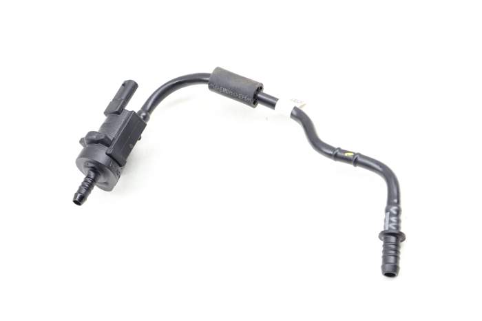Vacuum Line / Hose Set W/ Purge Valve 06L133781BL main product photo