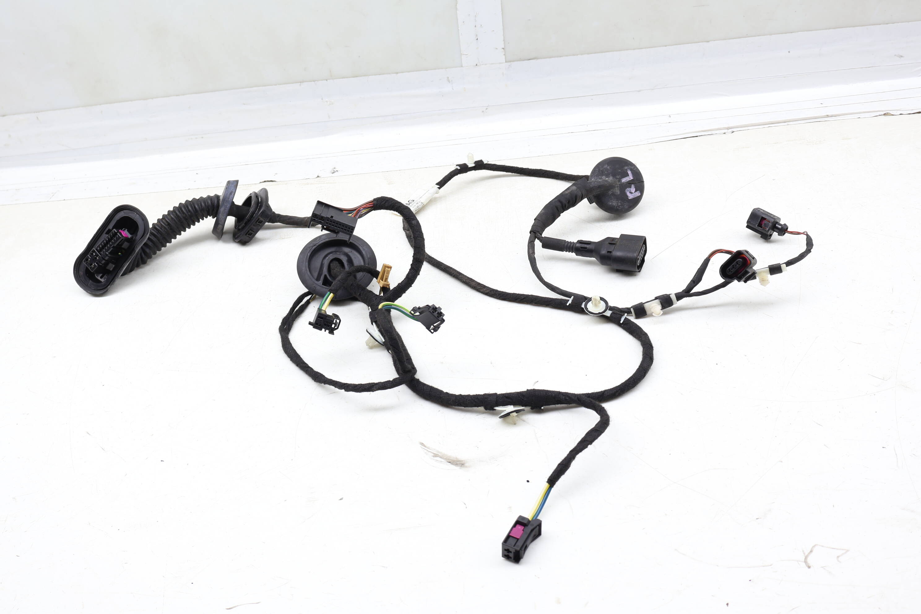 Door Wiring Harness 4L0971687AJ