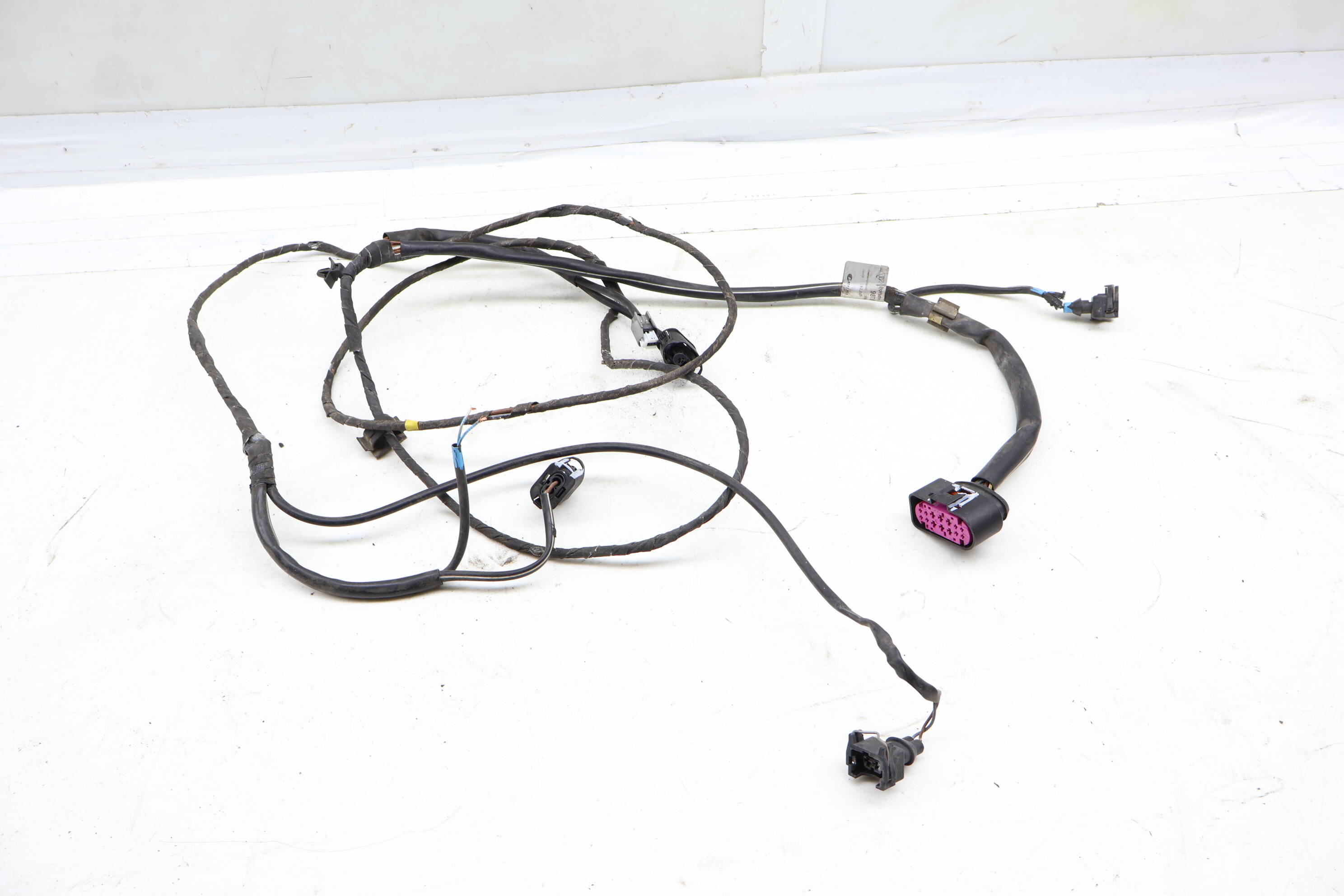 Bumper Wiring Harness 98761250101