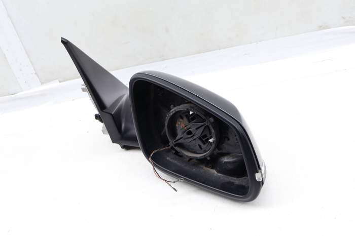 Side View Door Mirror 51167307156 main product photo