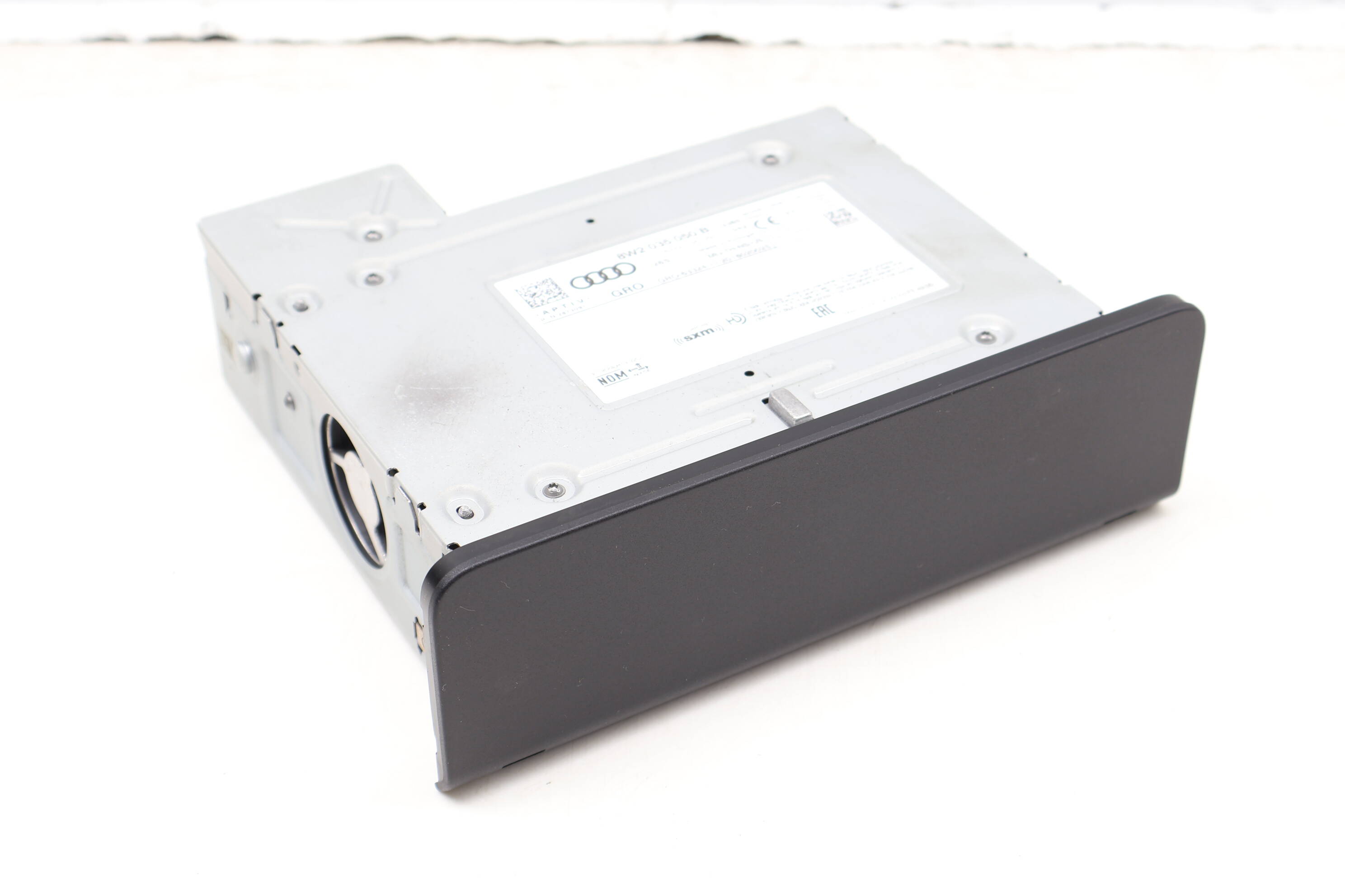 Mmi Control Module / Computer 8W2035050B