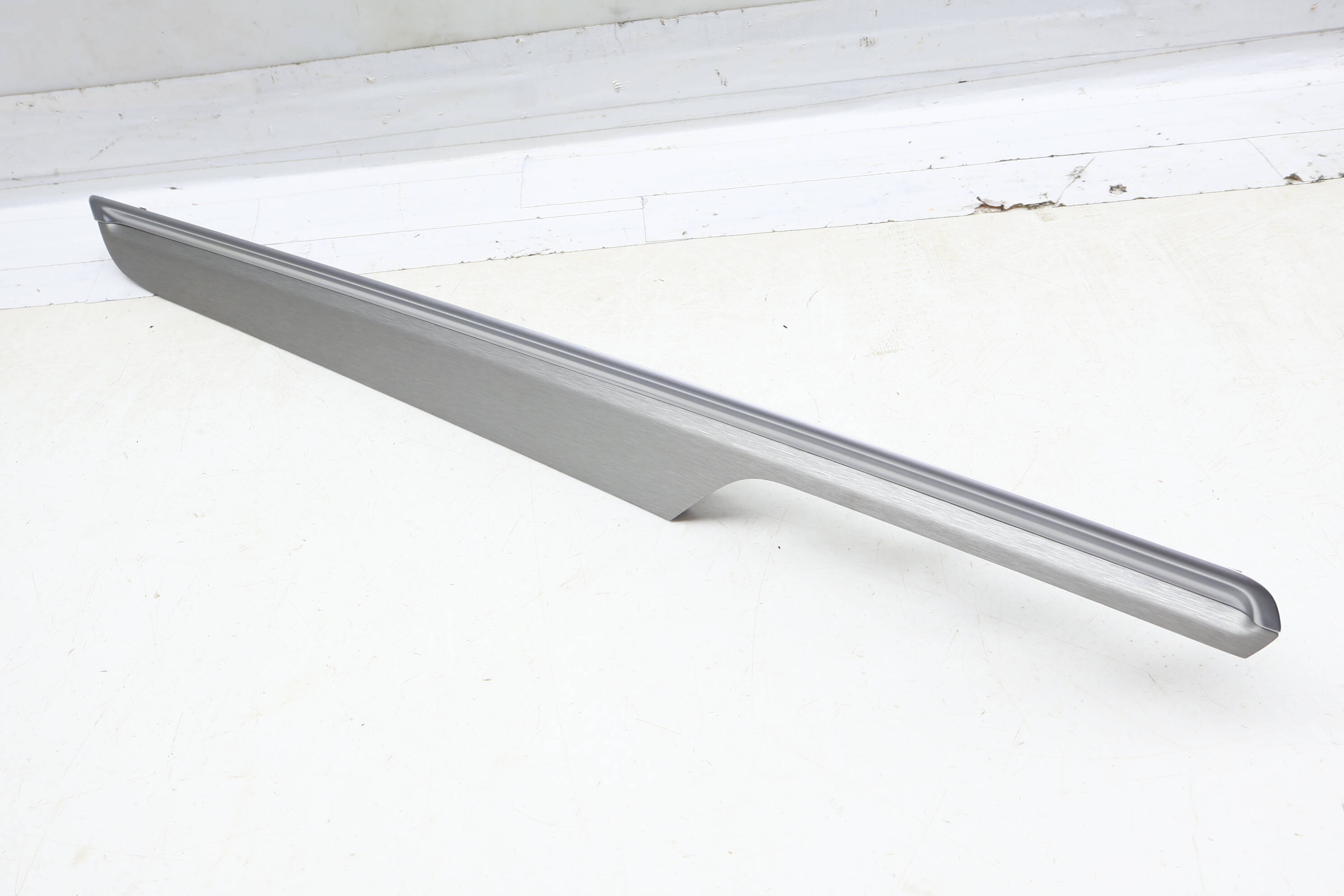 Door Panel Trim / Molding 95B867061E