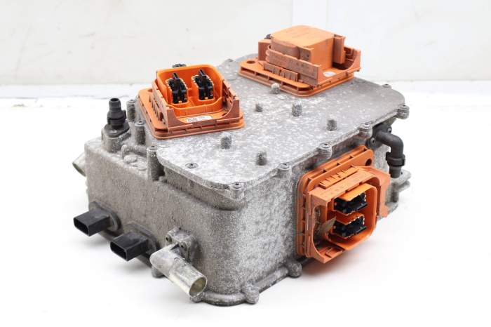 Kle Convenience Charging Control Unit (Acdc) 61448647315 main product photo