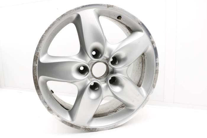 18" Inch Alloy Rim / Wheel (5-Spoke) 7L5601025C 95536213630 main product photo