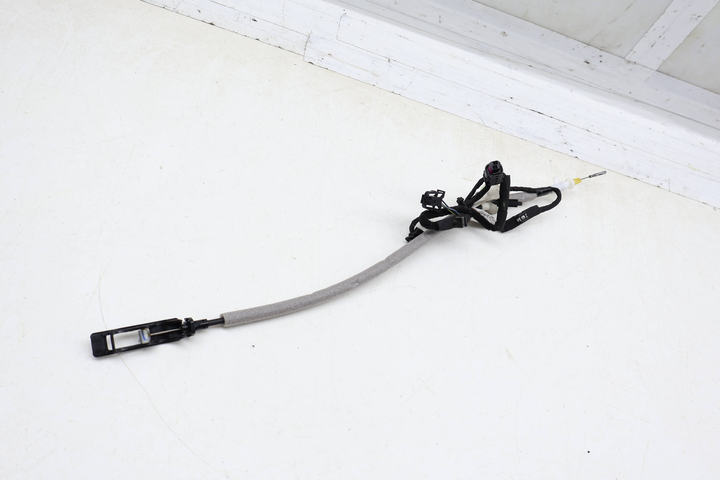 Door Handle Release Bowden Cable 3CN972295