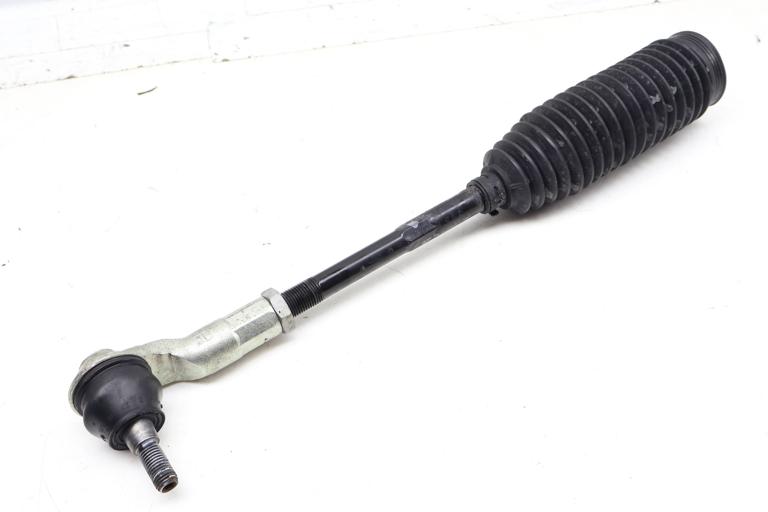 Steering Tie Rod W/ Boot 5WA423811D