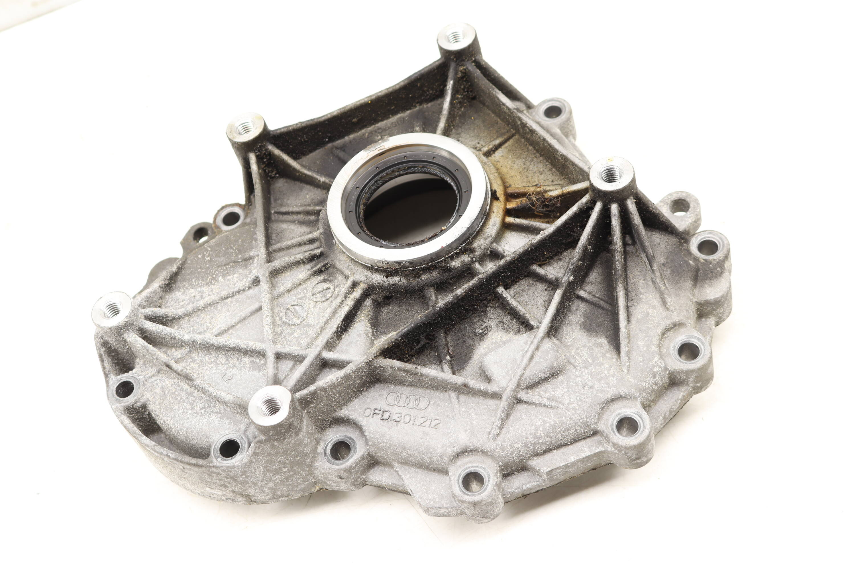 Transmission Case Cover 0FD301212 9A730121200