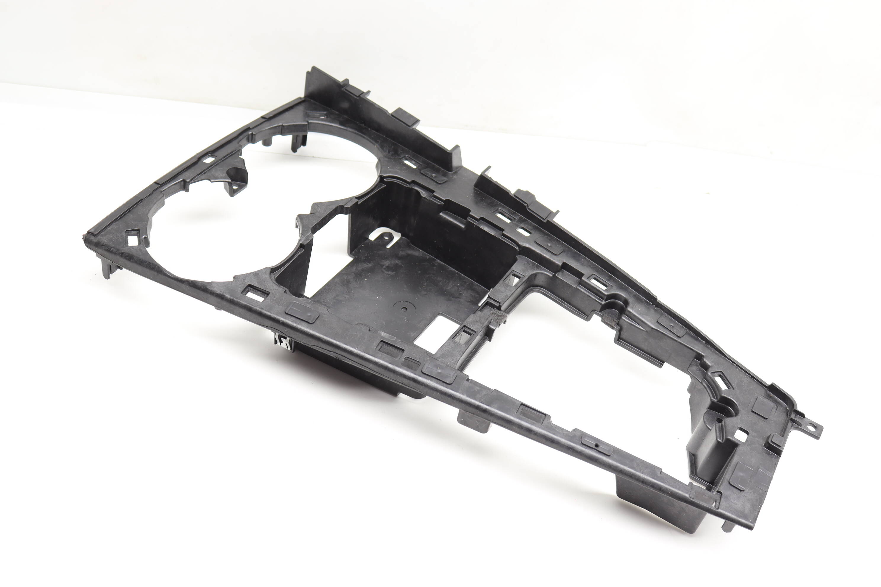 Automatic Shifter Mount Bracket 8W1864261C