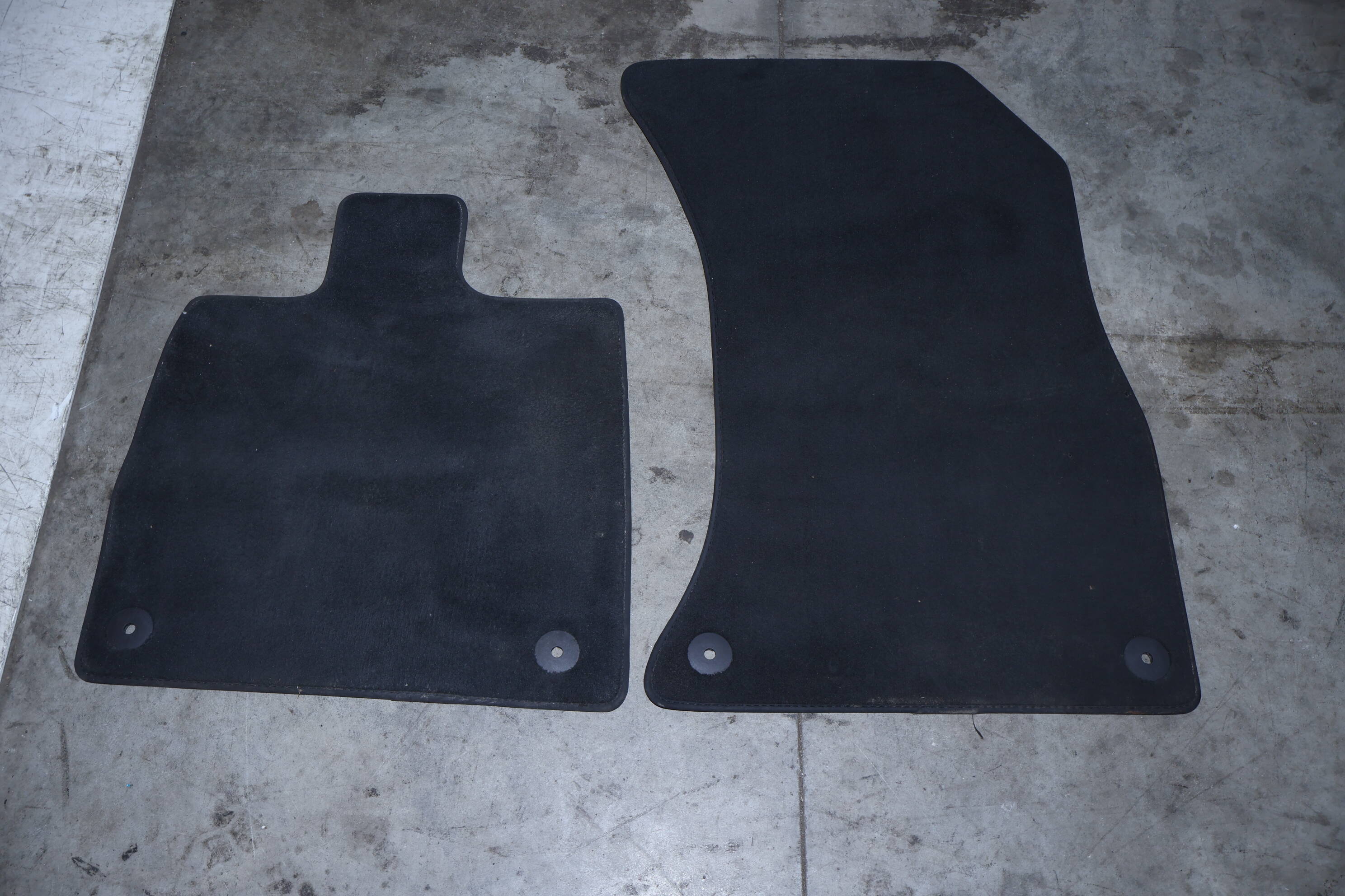 Carpet Floor Mat Set 80B863691A