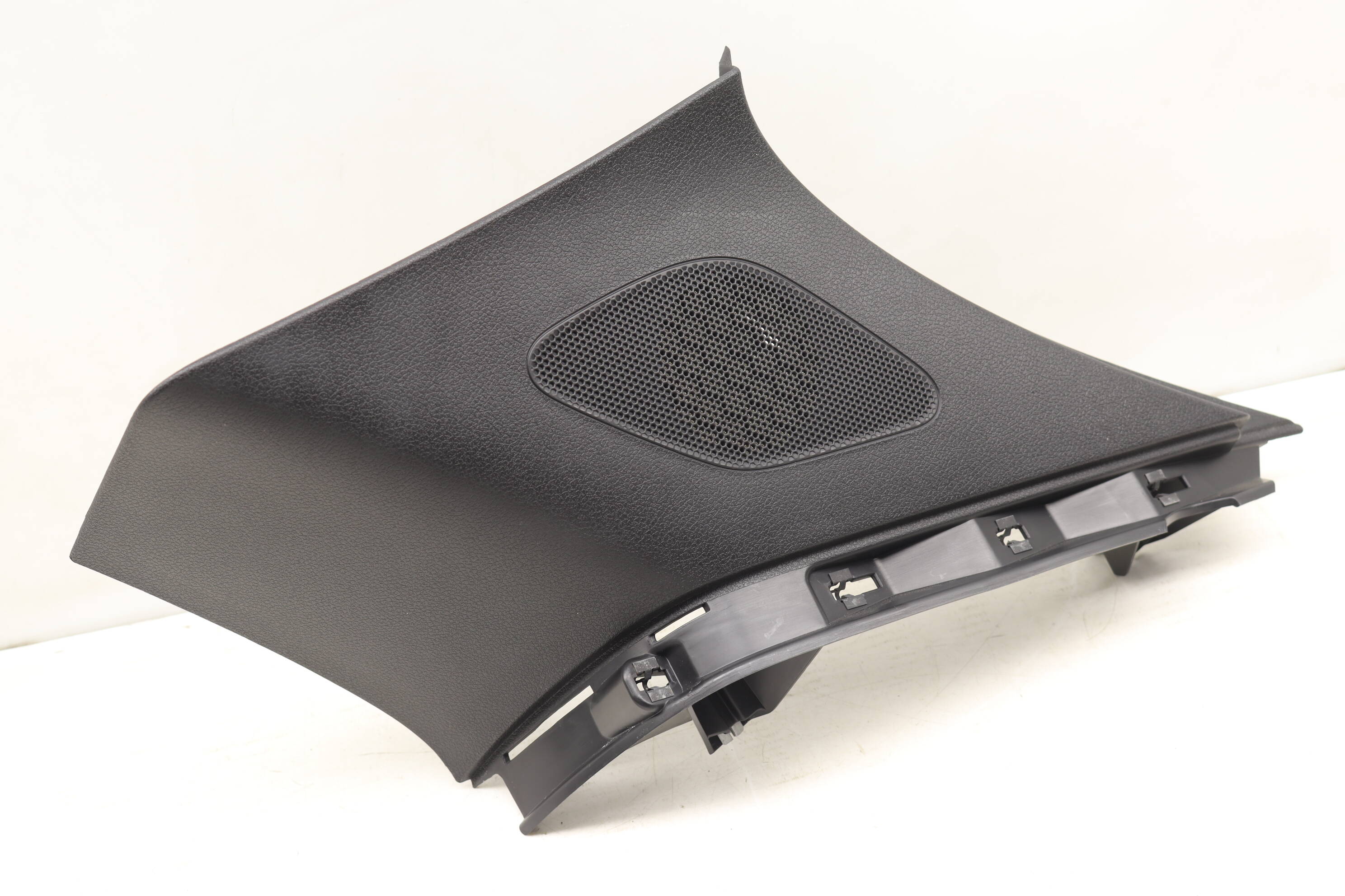 D Pillar Trim / Speaker Grille 95B867246