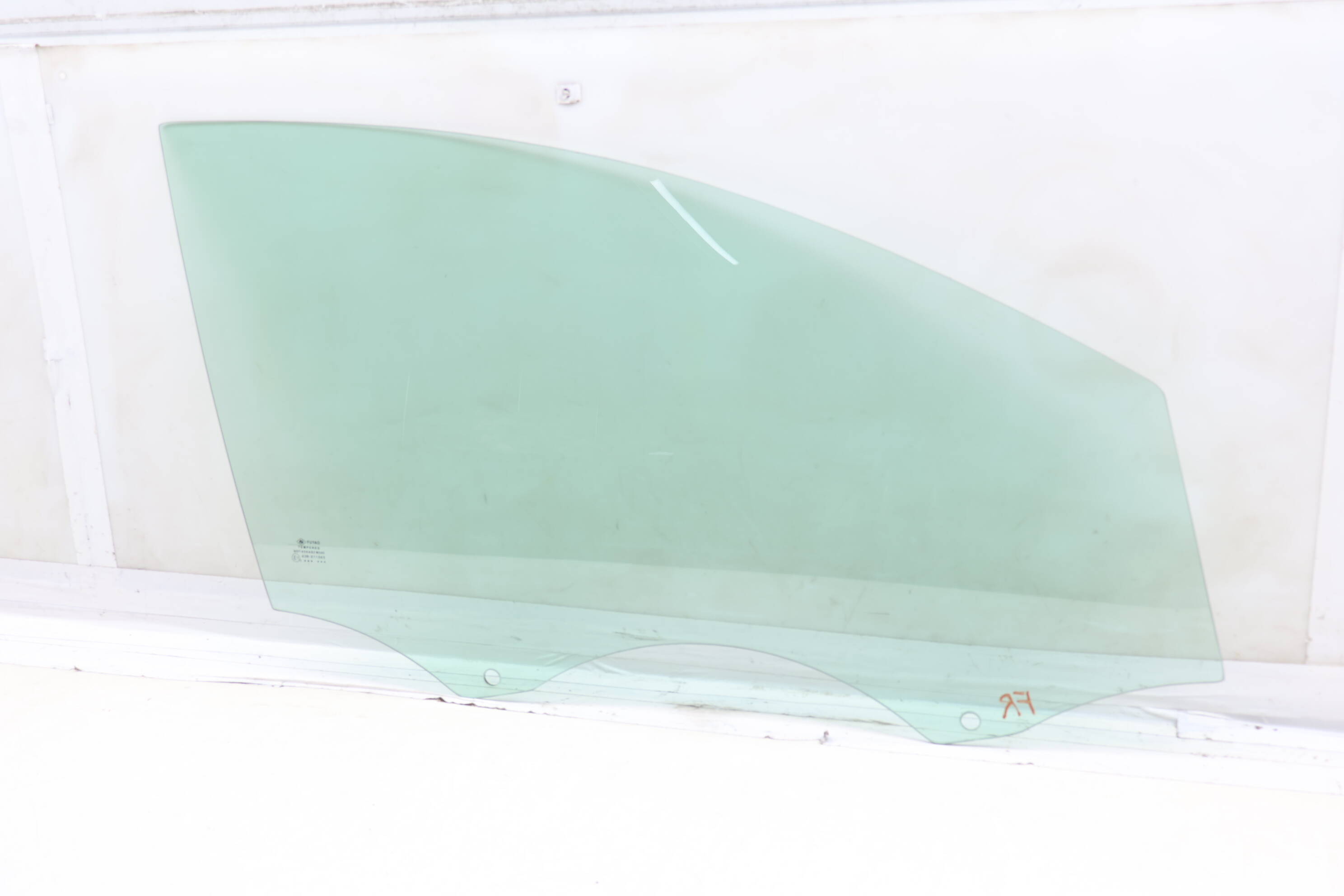 Door Window Glass 4L0845202A