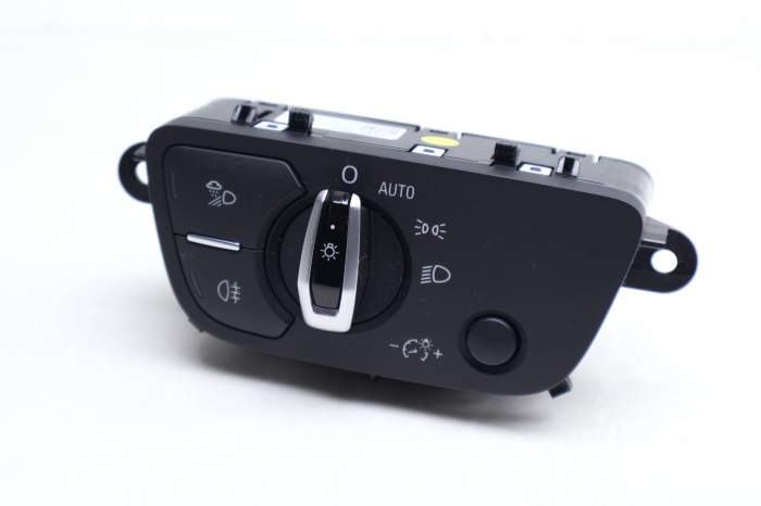 Headlight / Fog Light Switch 4M0941531N main product photo