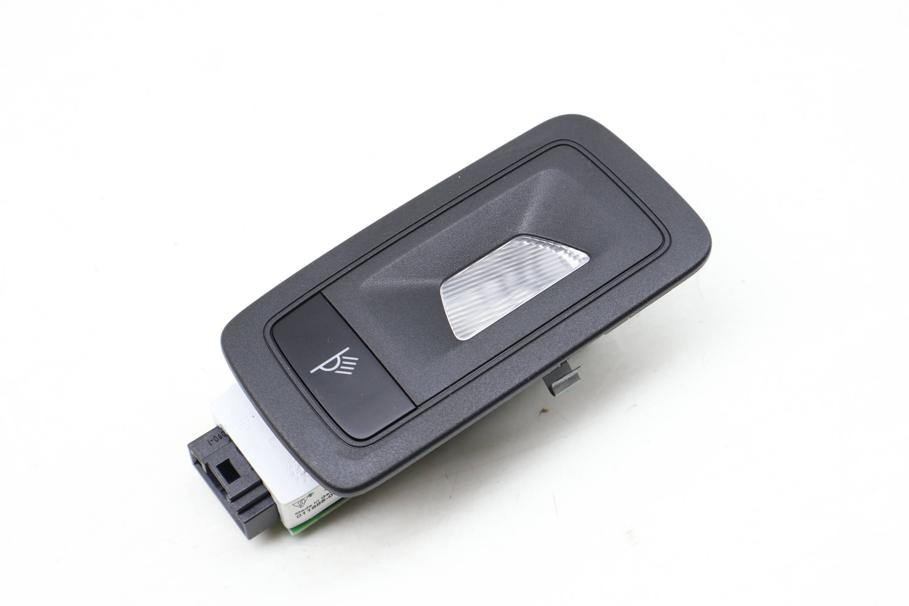 Dome Reading Light 95B947303A