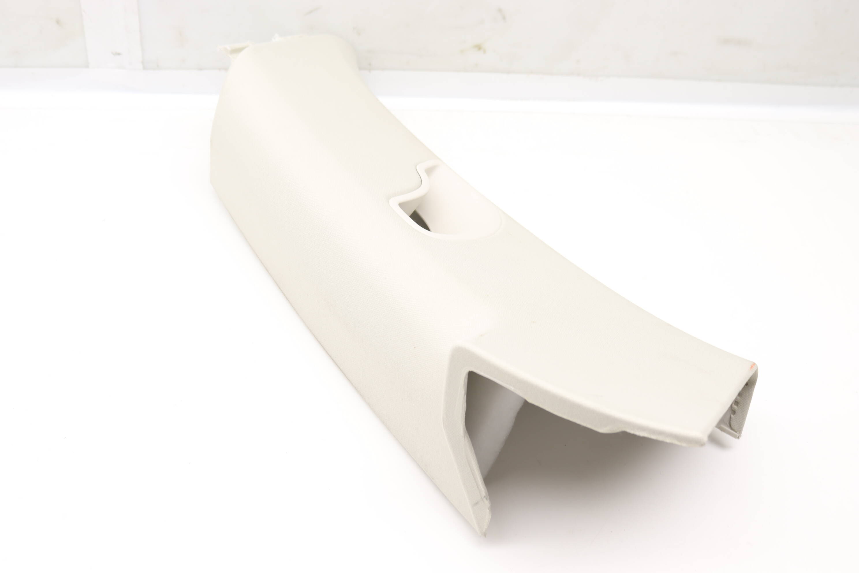 Upper C Pillar Trim / Panel 7P6867241G