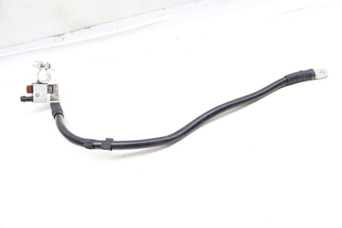 Battery Monitoring Module / Cable 8W0915181E main product photo