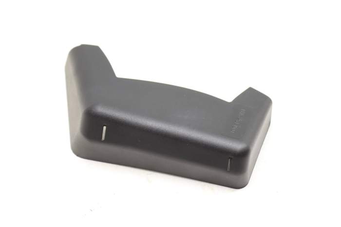 Inner Tail Light Cover 95B945426E main product photo