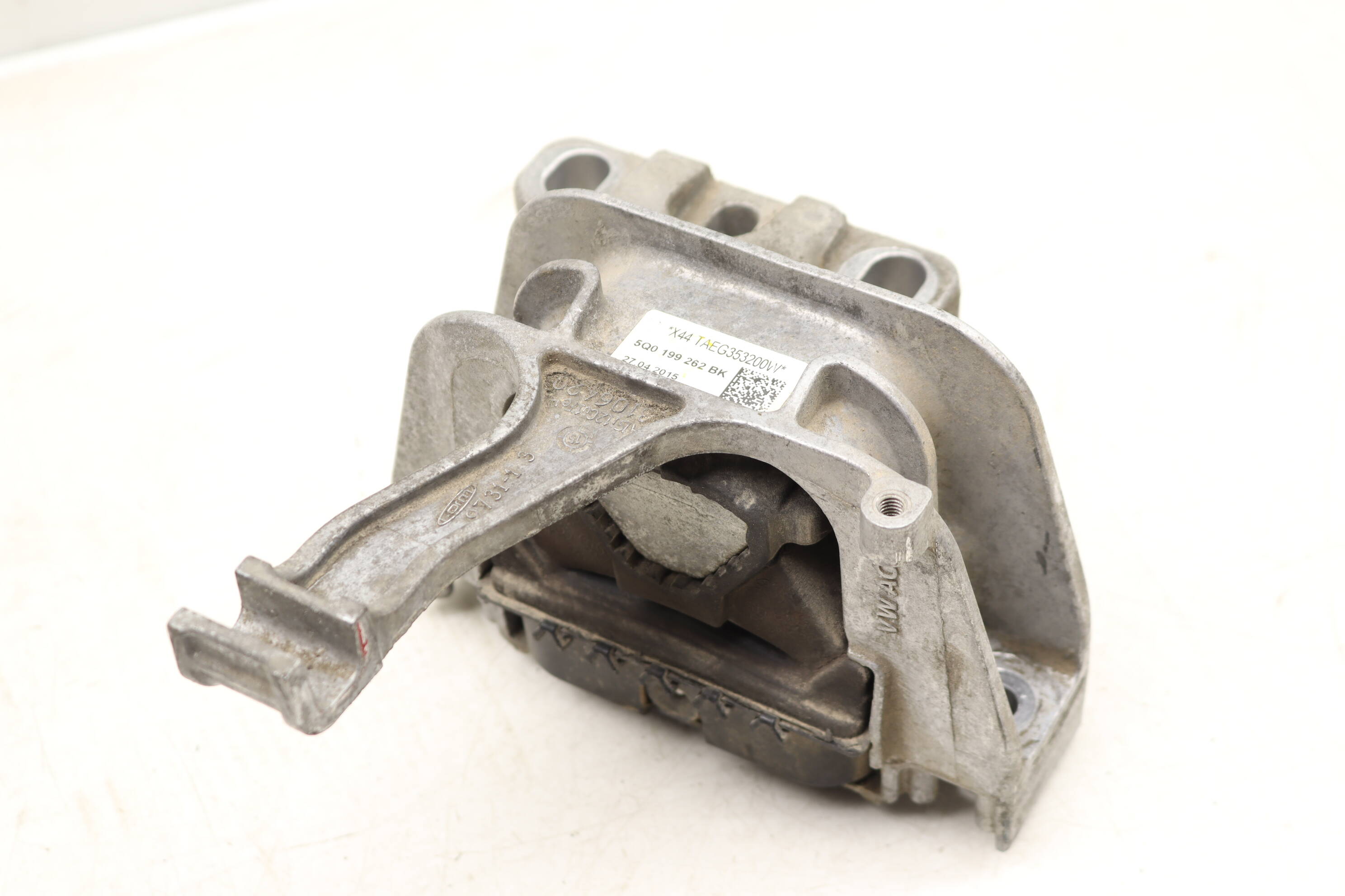 Engine / Motor Mount 5Q0199262BK