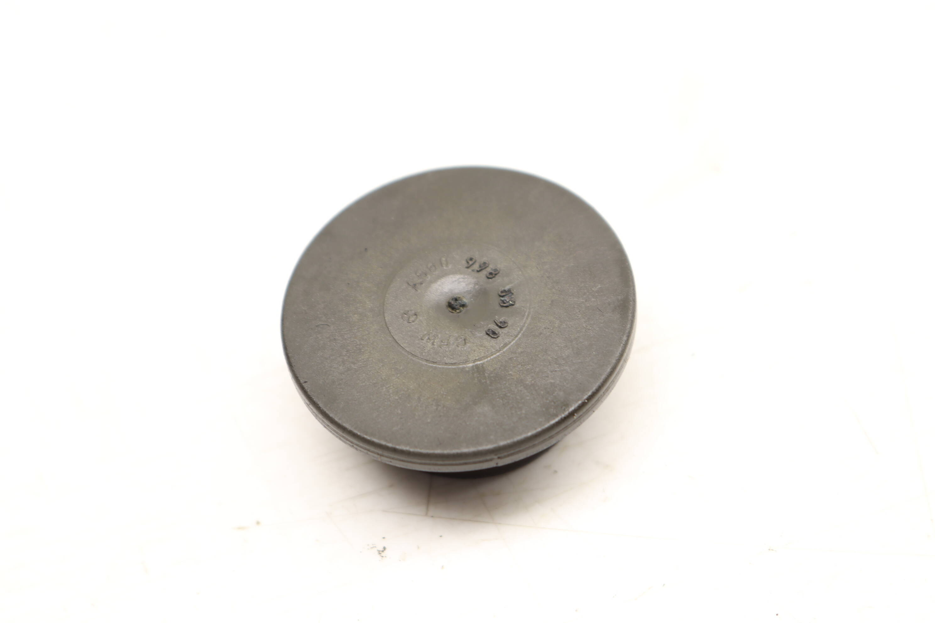 Engine Expansion Plug 0009985590