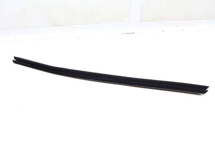 Inner Door / Window Slot Seal 8U0837480B main product photo