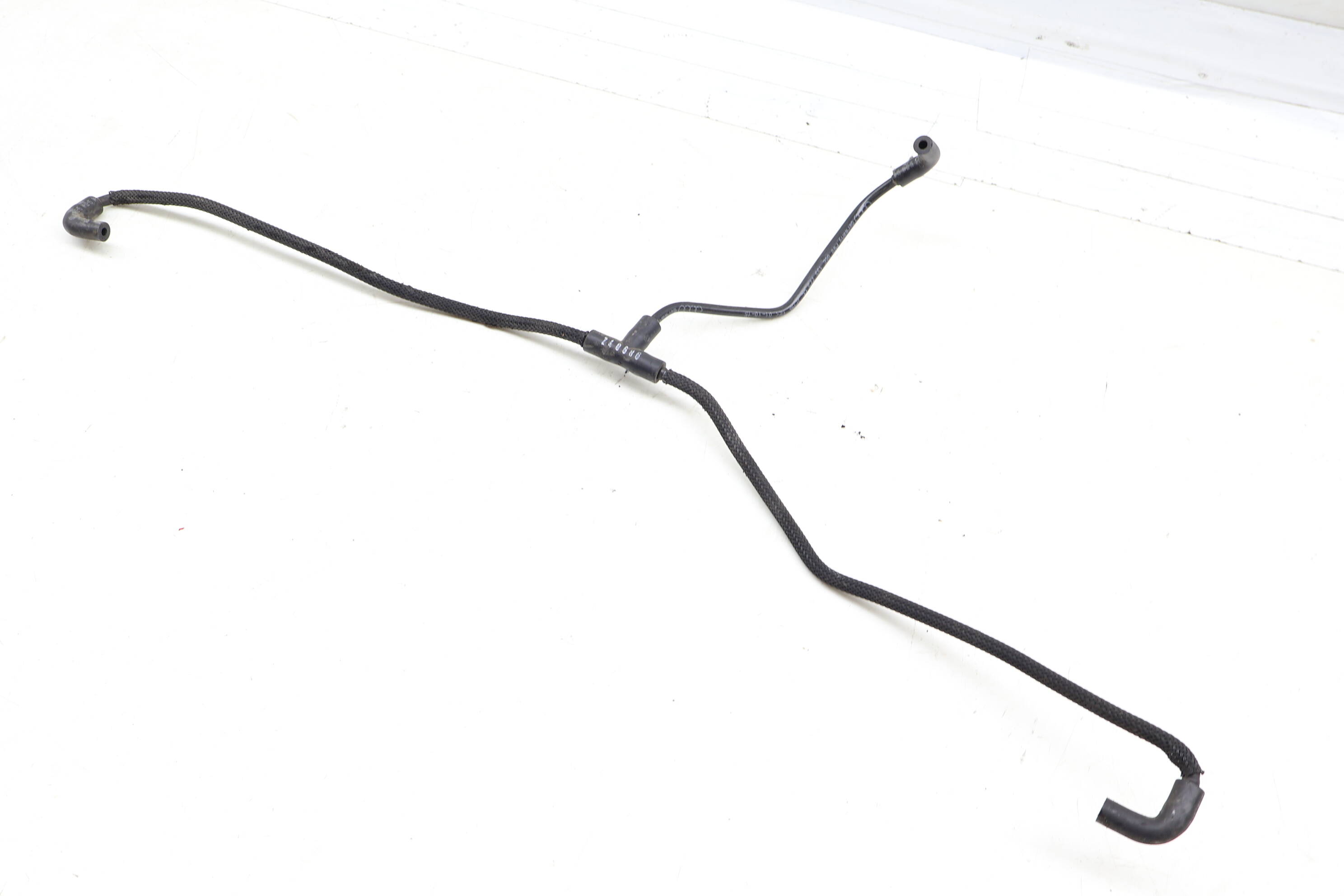 Vacuum Hose / Tube / Line 06E133773CL