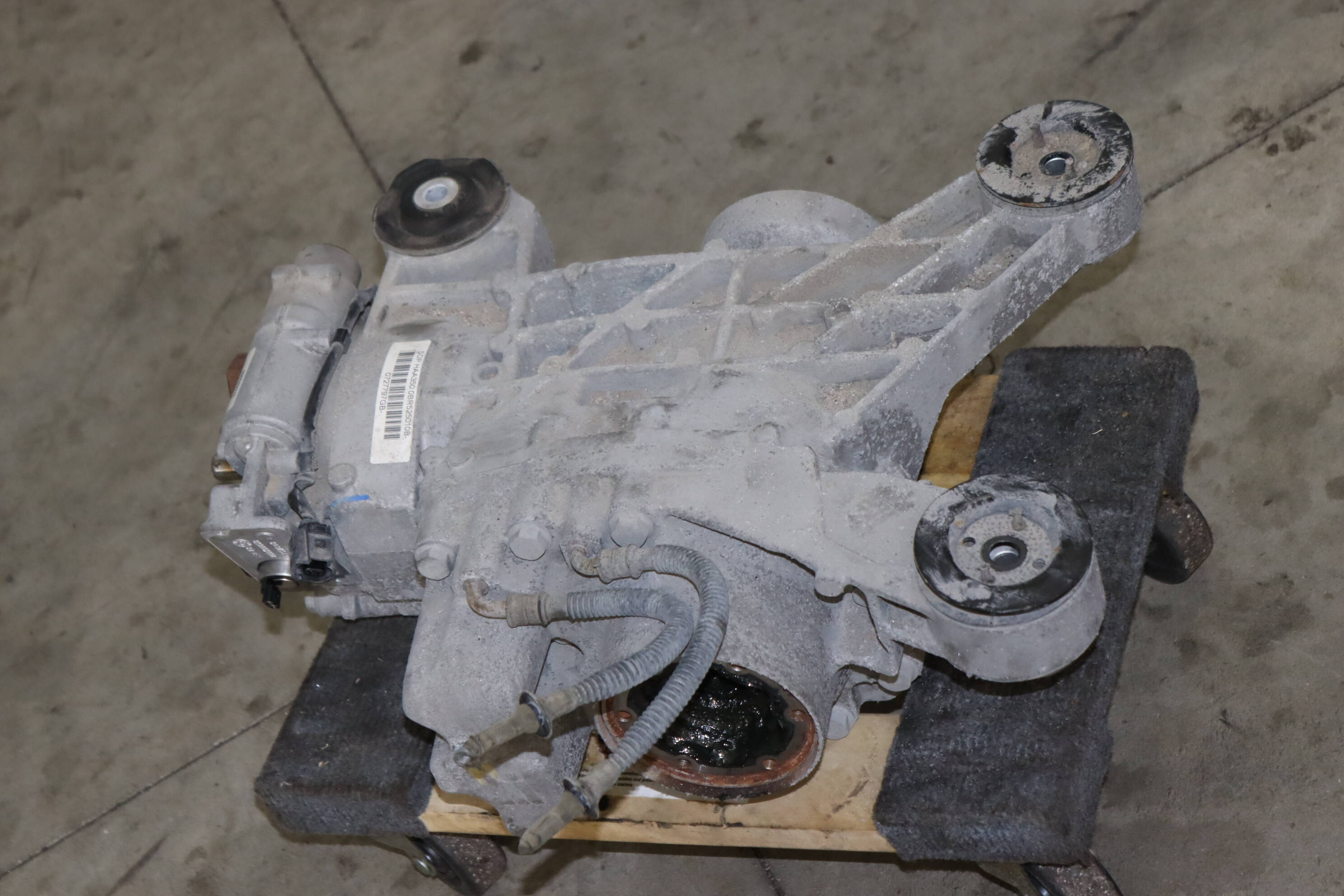 Audi Rear Axle Differential / Diff (Pyg) 0BR525010G