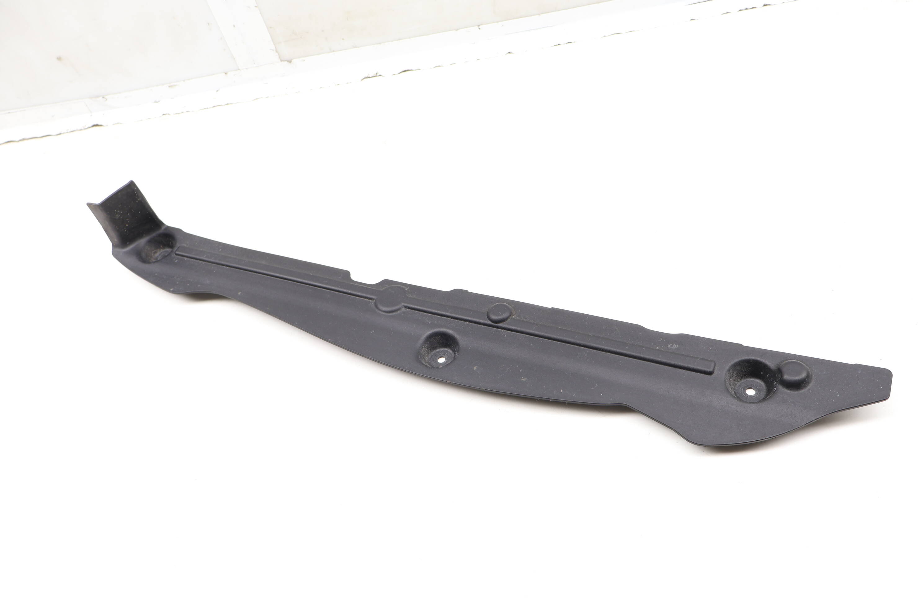 Fender Trim / Cover 97050464201