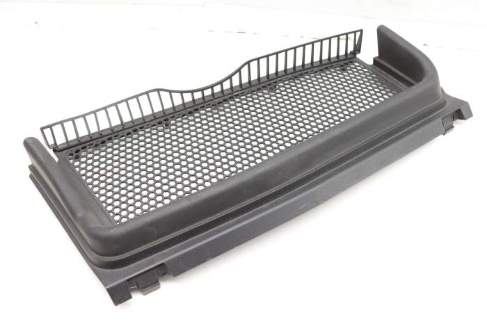 Cowl / Firewall Cover Grille 4M1819154A main product photo