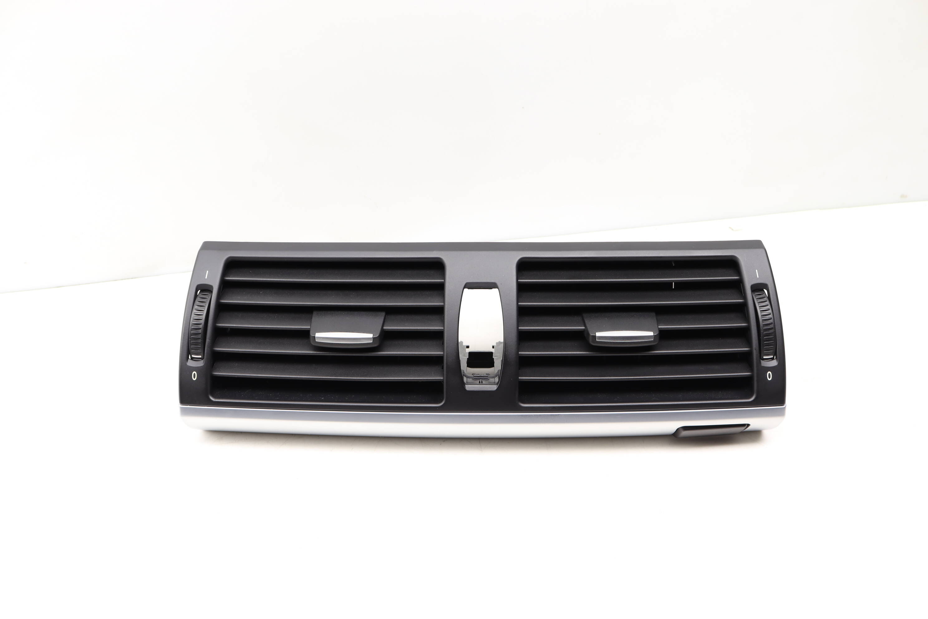 Center Dash Air Vent 64229220101