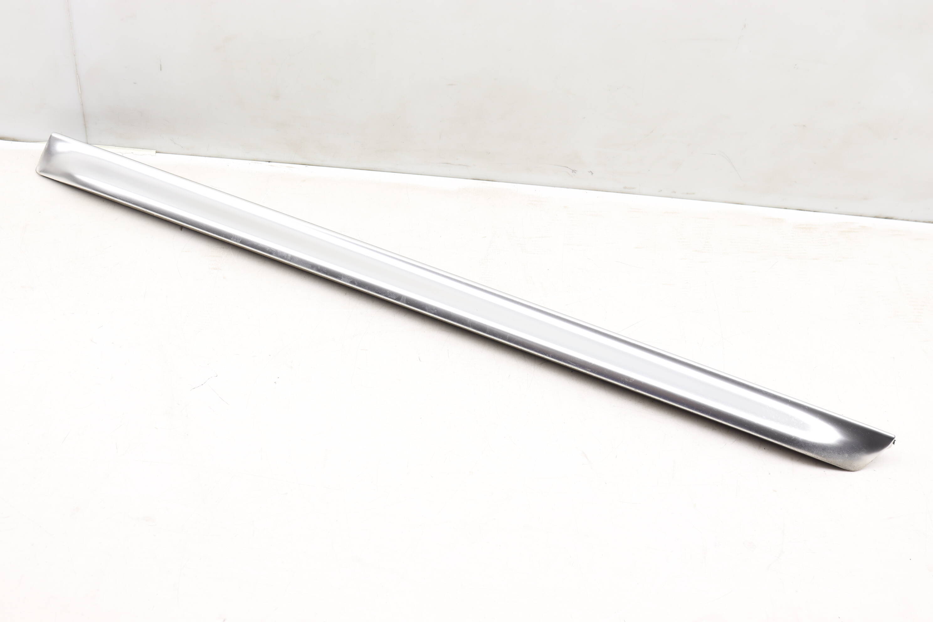 Lower Door Molding / Blade 4Z7853960D