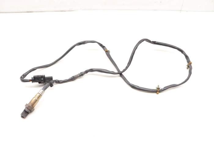 O2 / Oxygen Sensor (Pre Cat / Upstream) 94860613300 main product photo