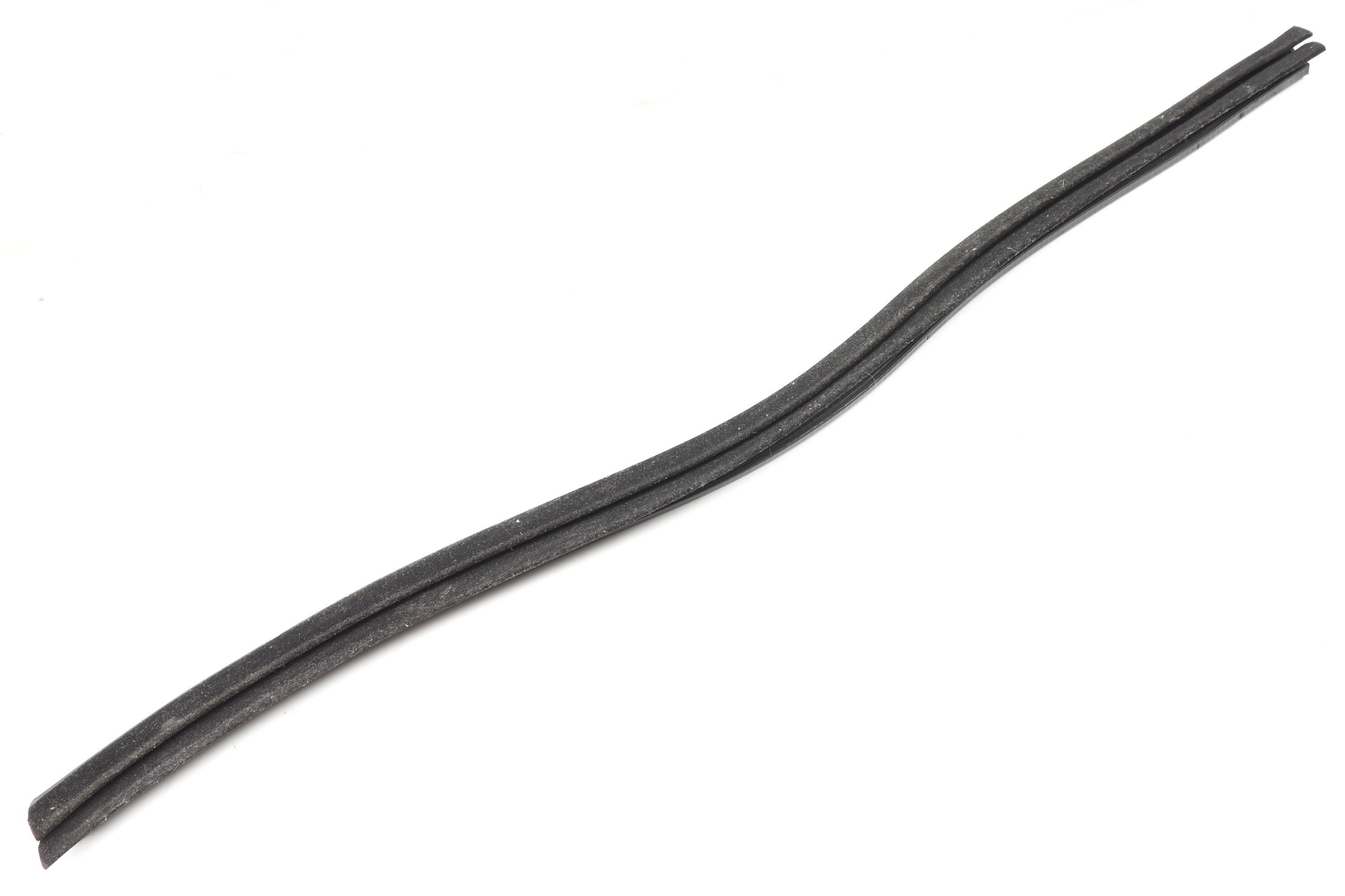 Inner Door / Window Slot Seal 8R0837479B