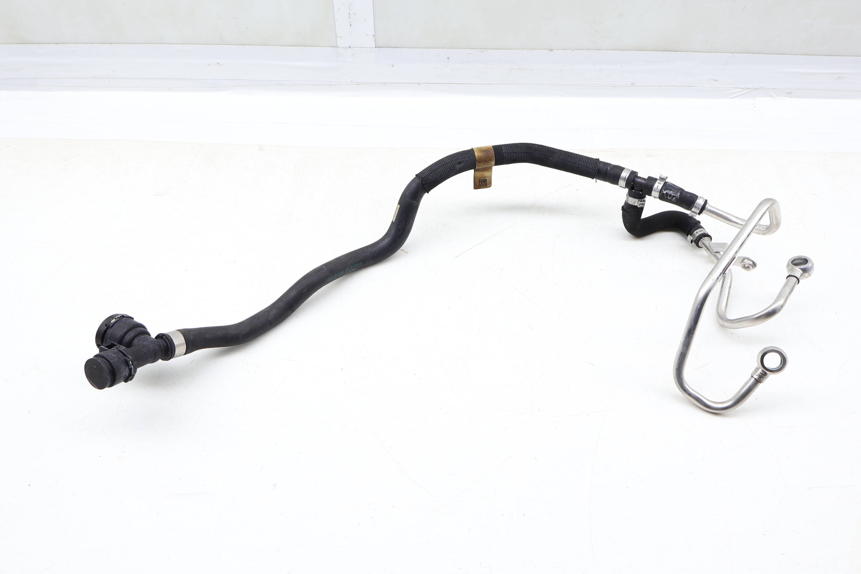 Turbo Coolant Hose / Line / Pipe Set (Inlet) 11537577012