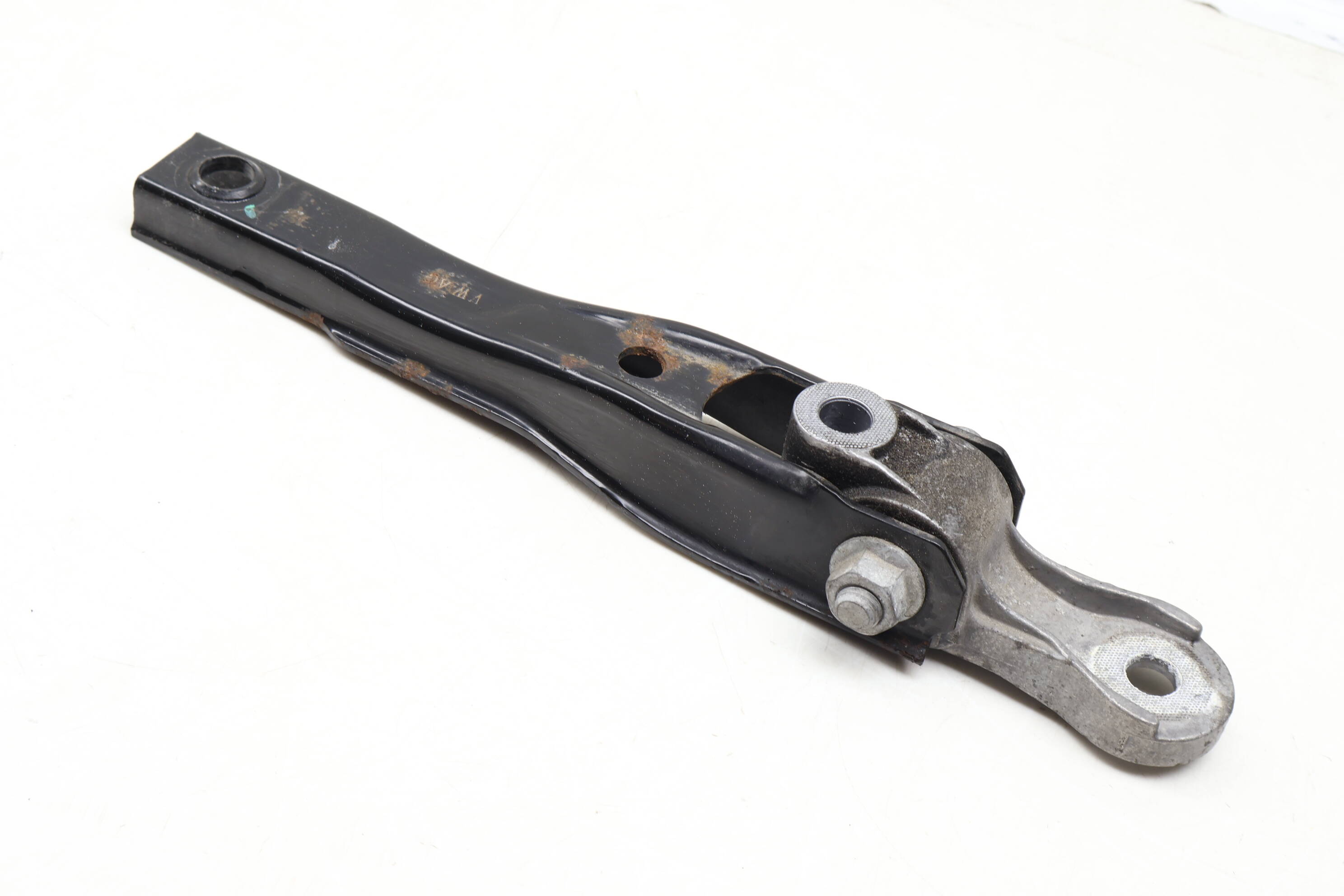 Engine Mount Bracket 5Q0199855AB