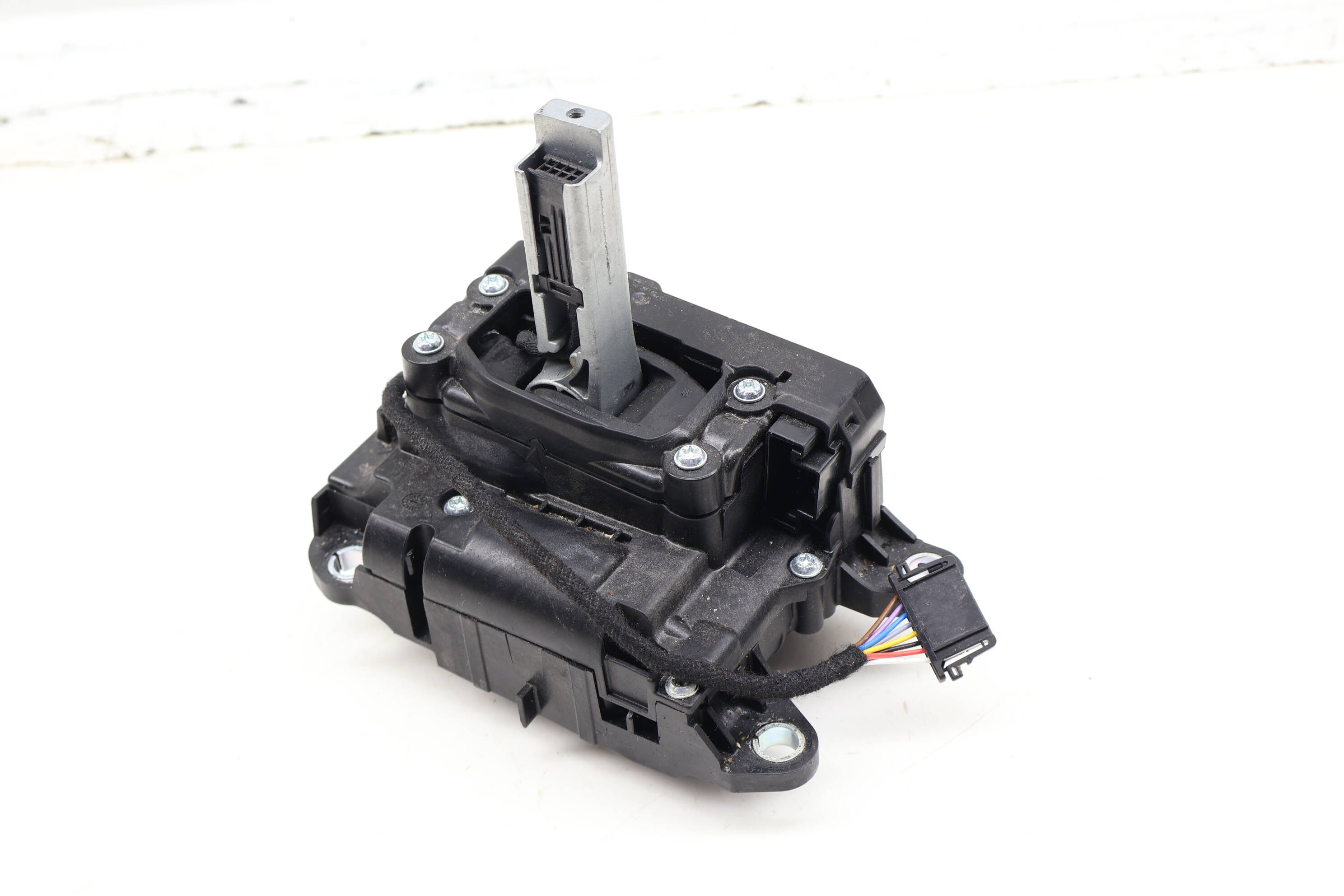 Automatic Shift / Shifter Assembly 80B713041N