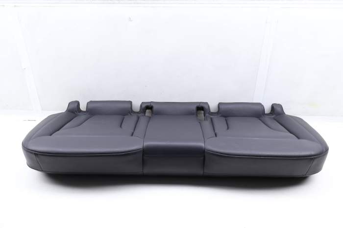 Lower Seat Bottom Bench Cushion 8U0885405B main product photo