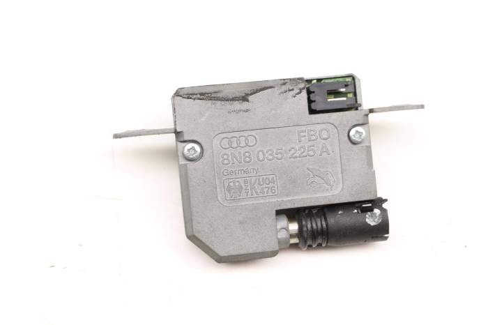 Antenna Booster 8N8035225A main product photo