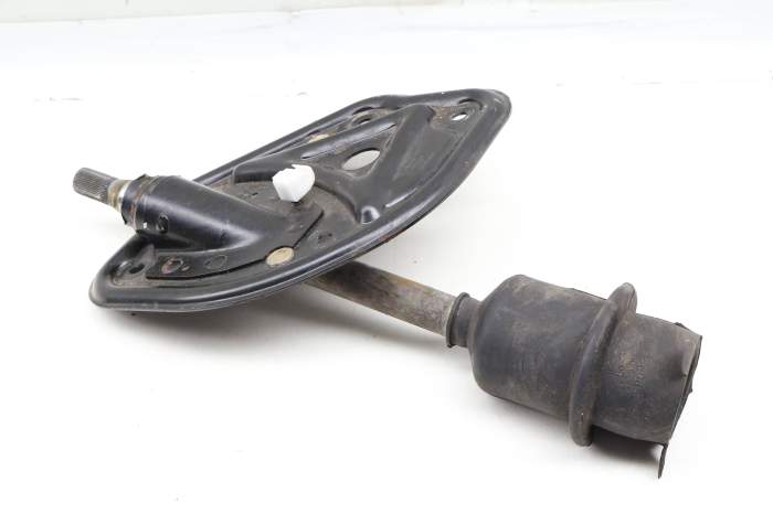 Steering Column Retaining Plate W/ Shaft 701419531B main product photo