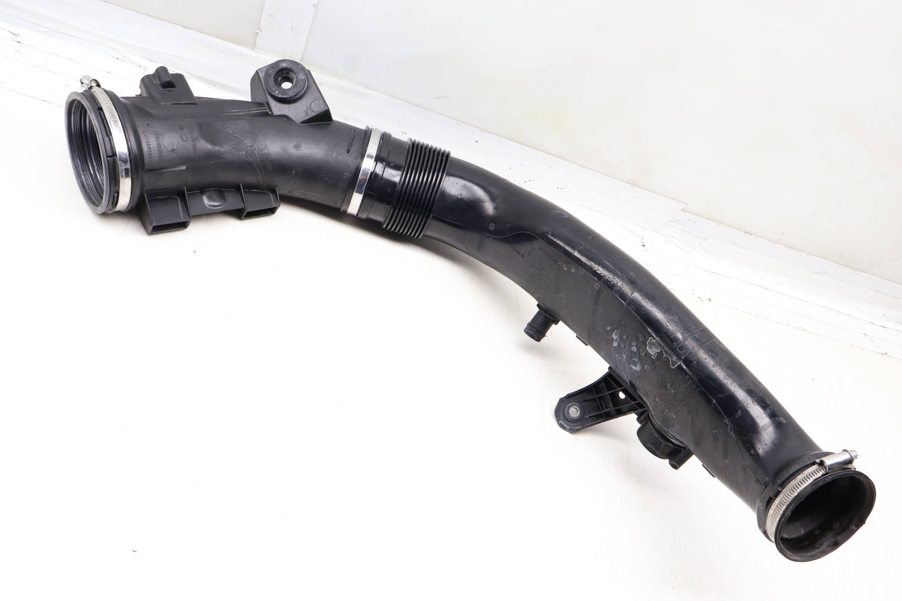 Air Intake Duct / Tube 13717583714