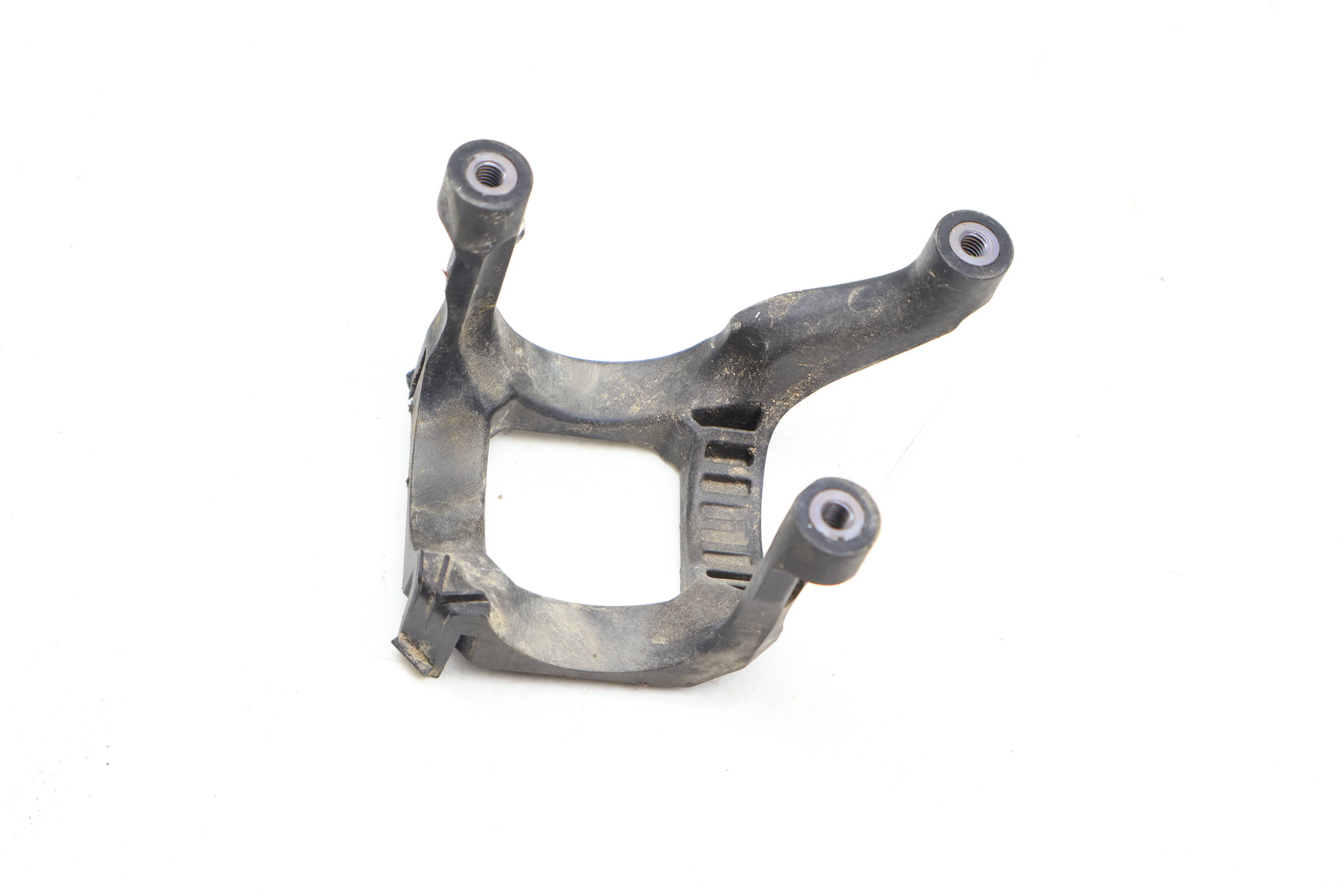 Coolant Circuit Solenoid Valve Bracket 9J1906029A