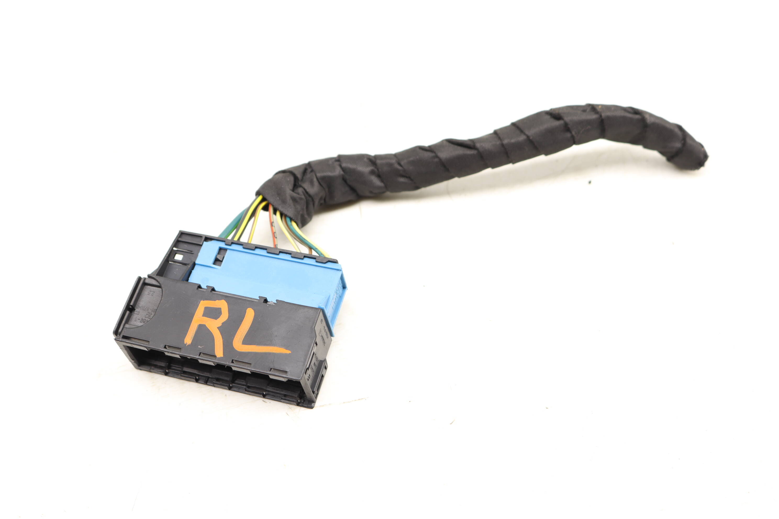 Door Wiring Harness Connector / Plug 6925547