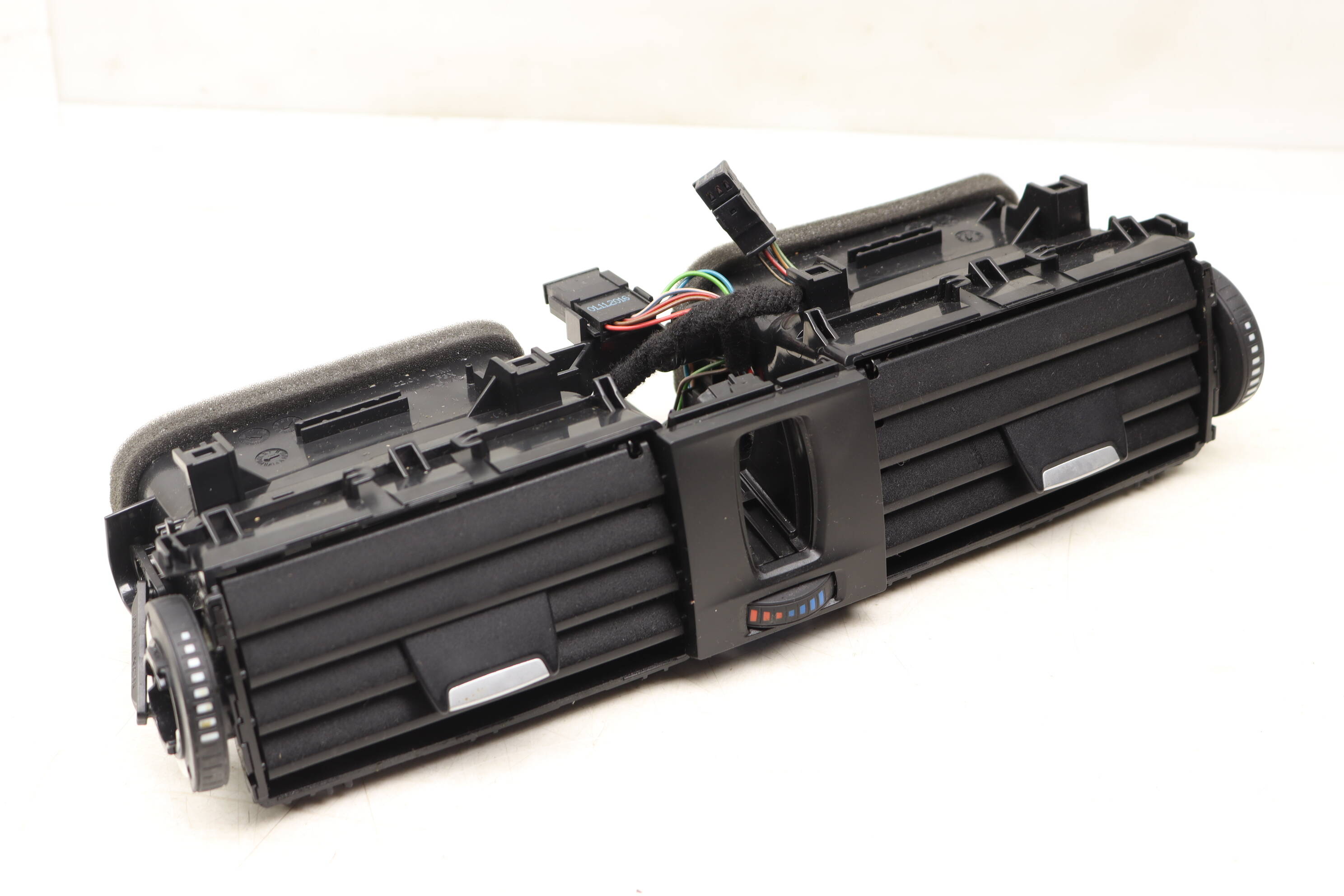 最新人気 BMW Center Dash Air Vent 64229347436 ダウントランス、降圧器
